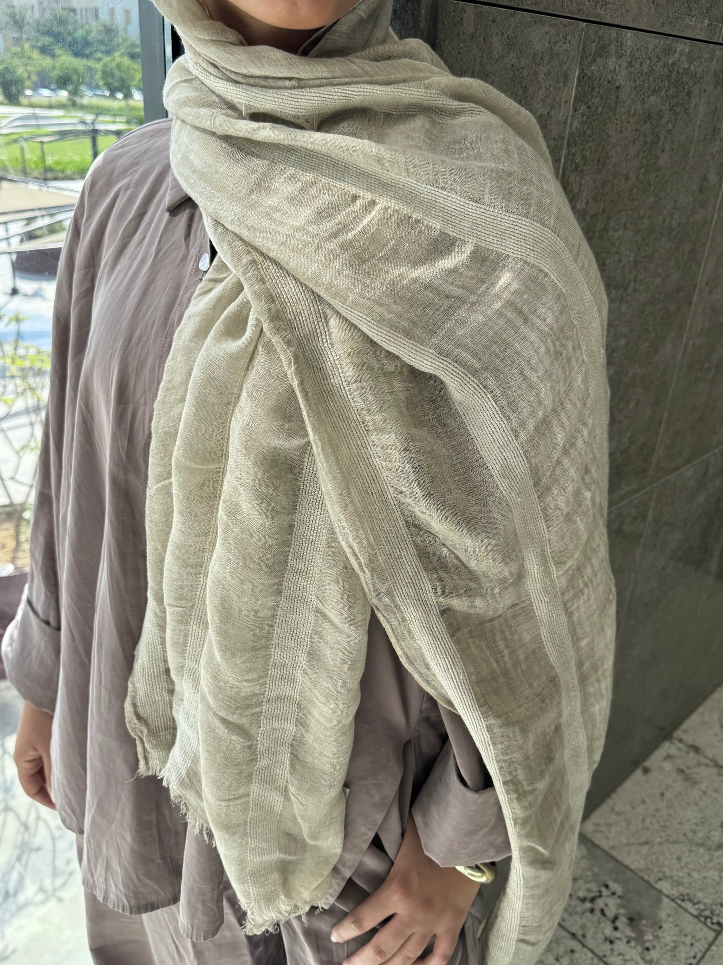 Linen & Lines