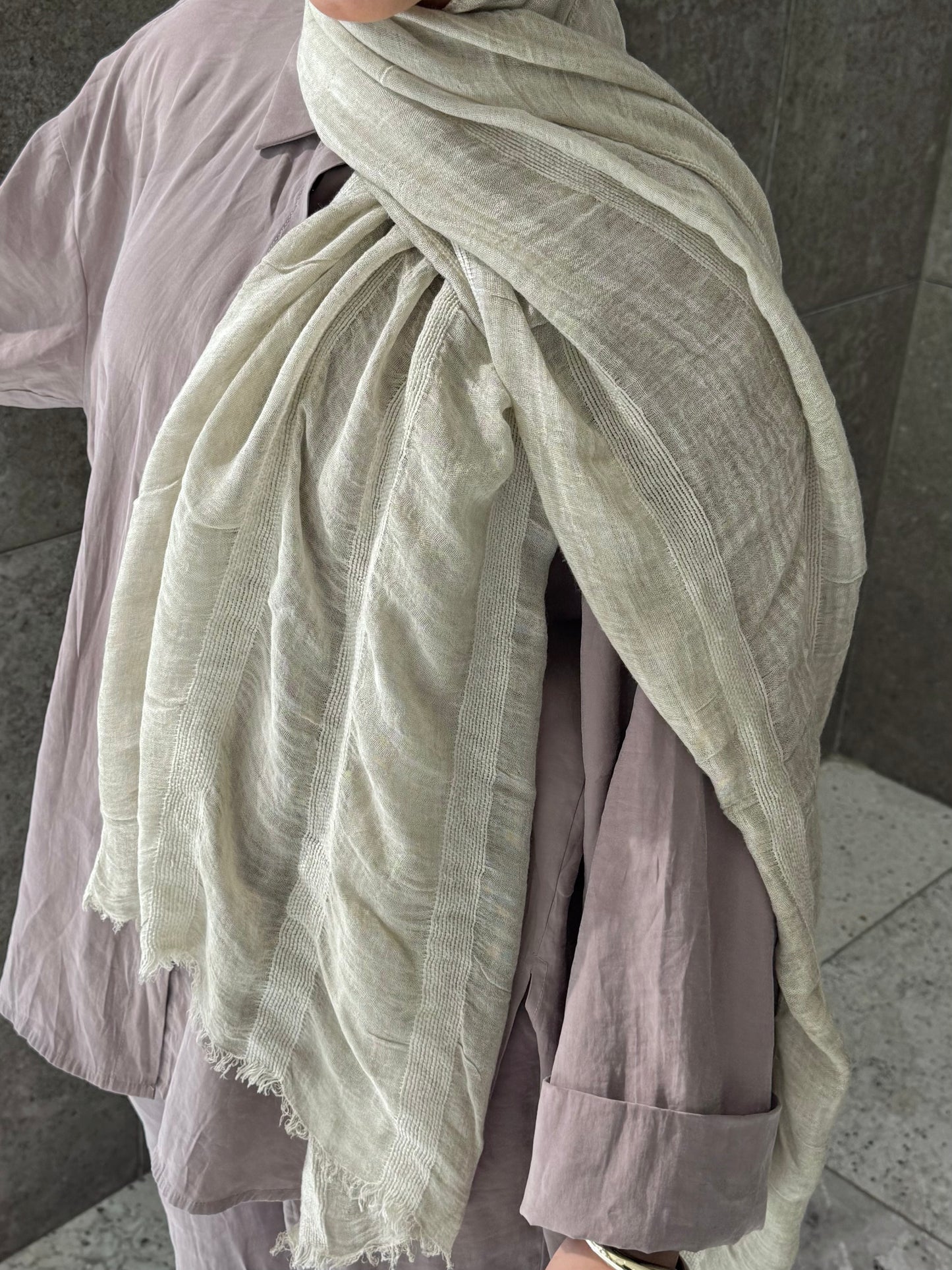 Linen & Lines