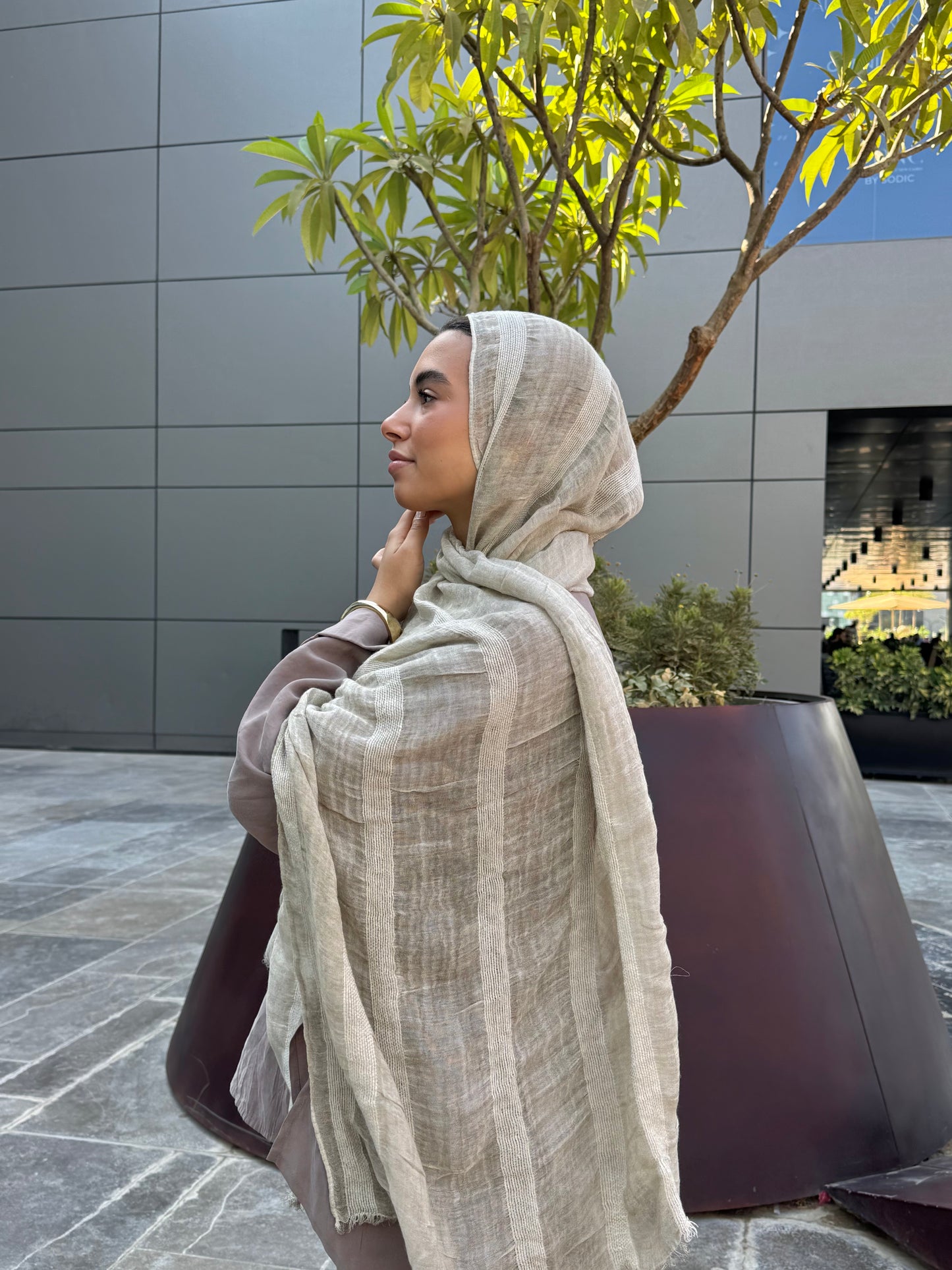 Linen & Lines