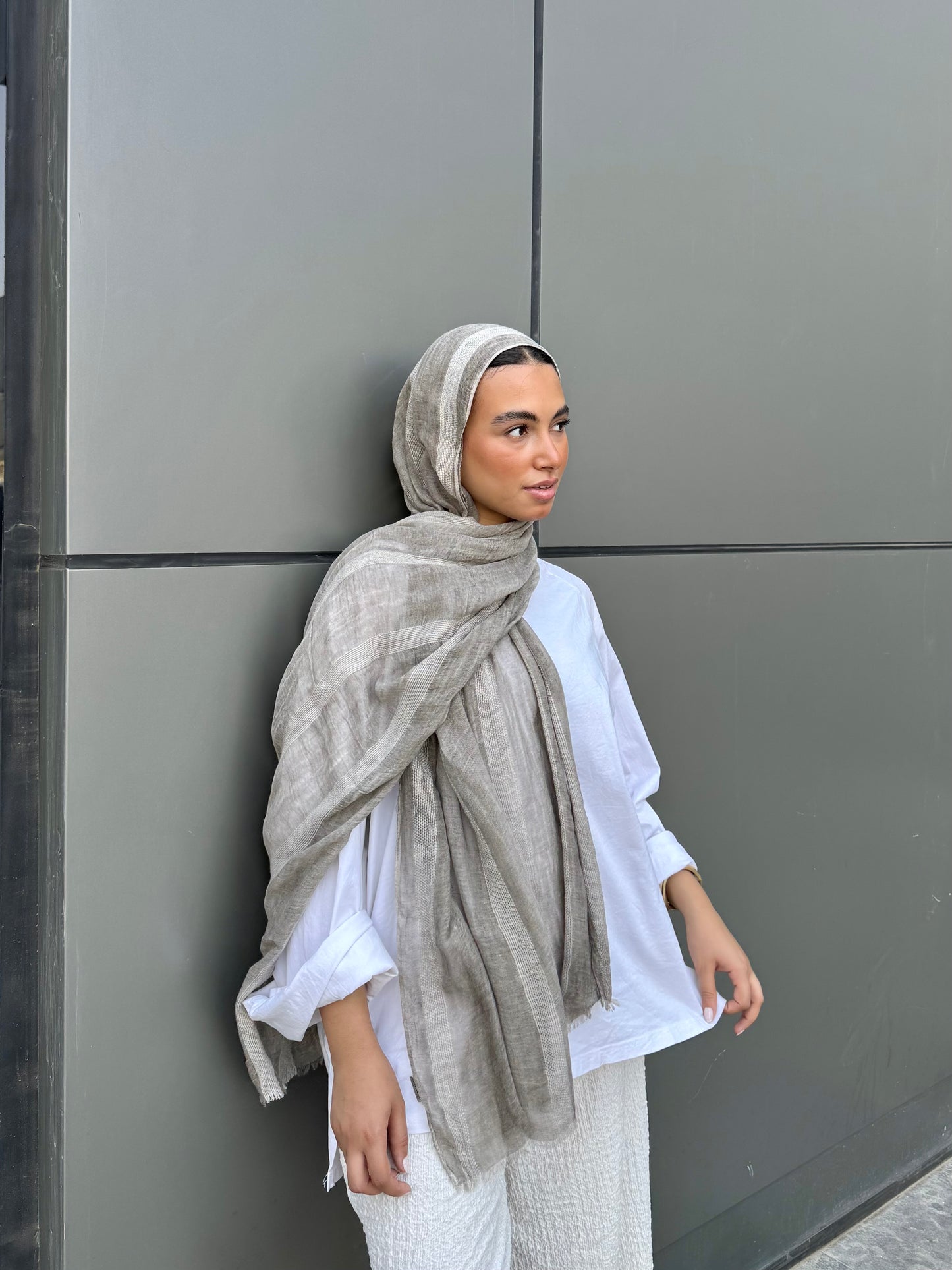 Linen & Lines