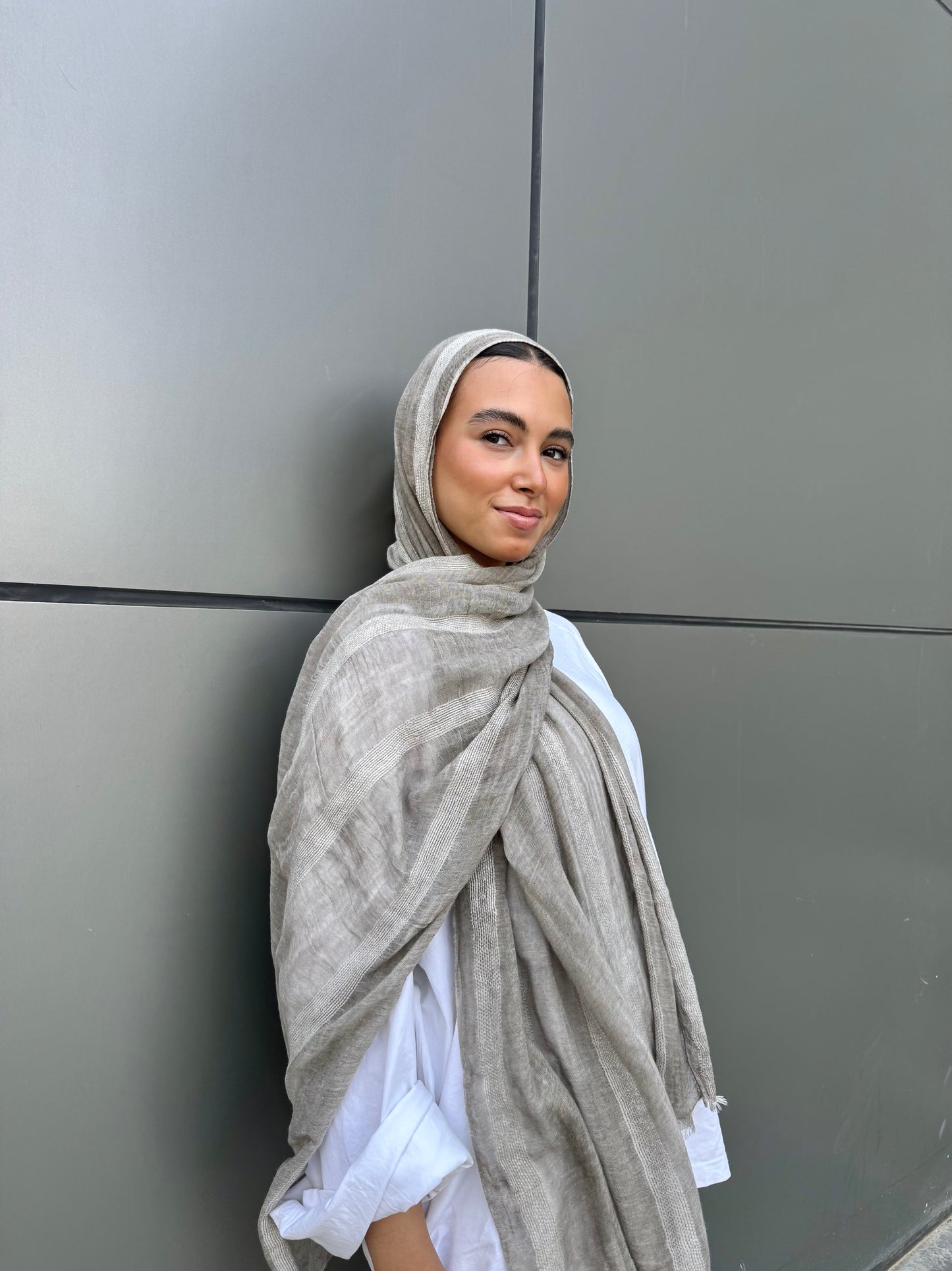 Linen & Lines