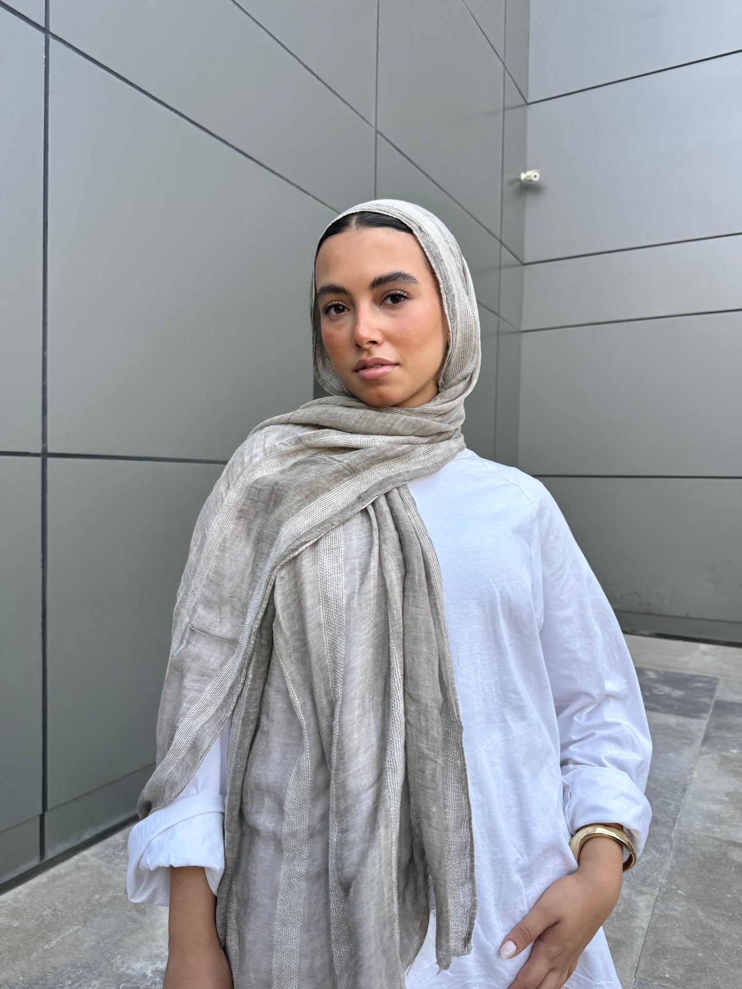 Linen & Lines
