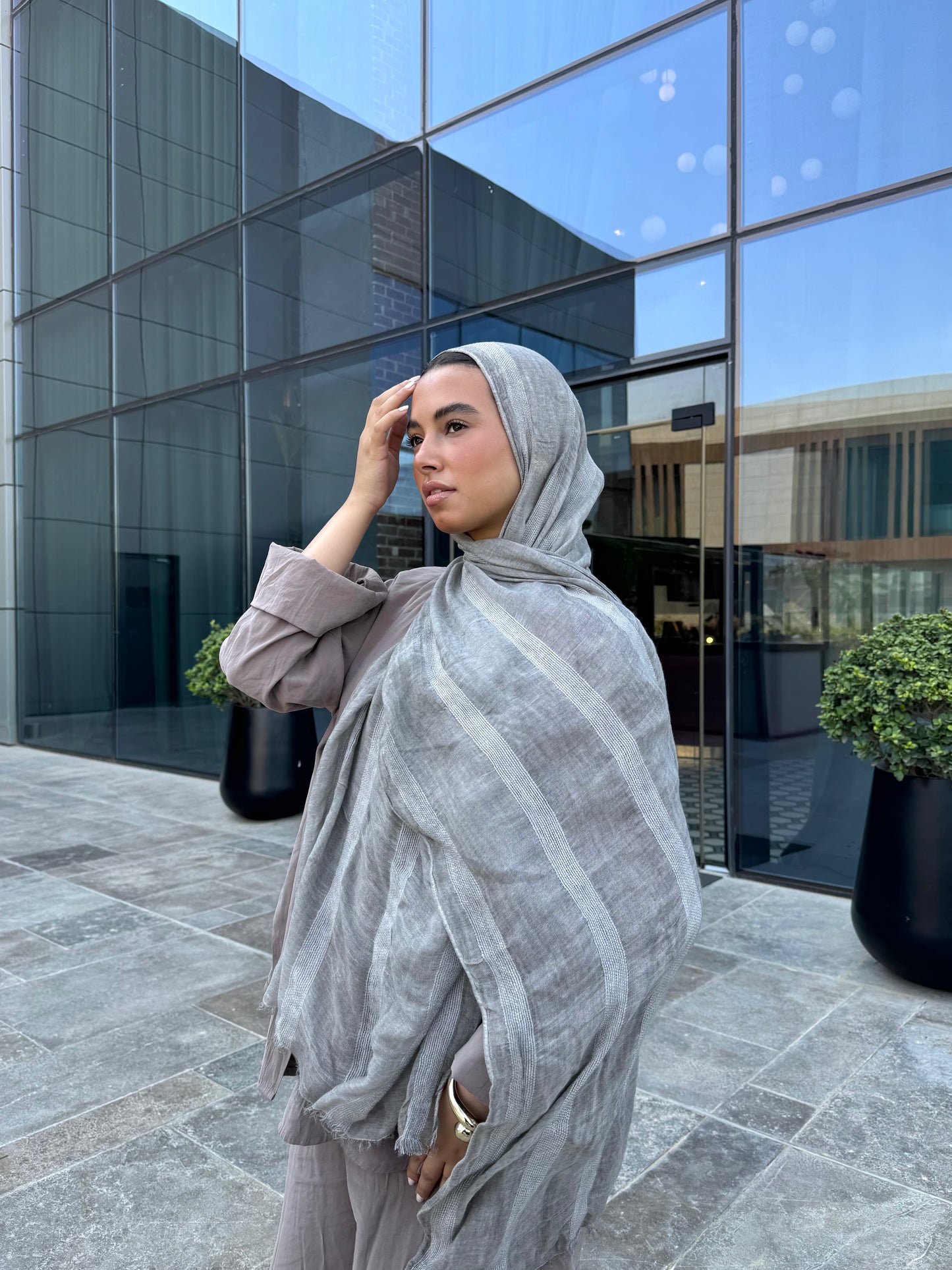 Linen & Lines