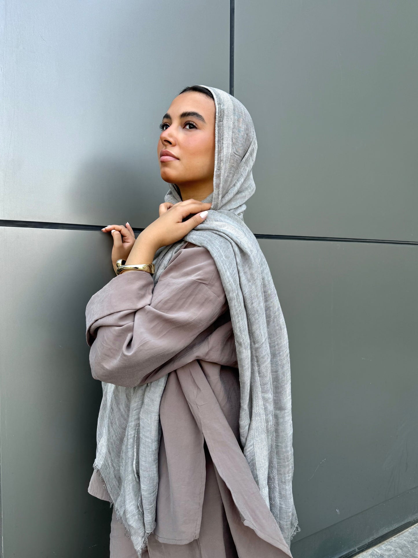 Linen & Lines