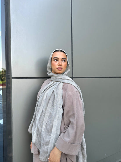 Linen & Lines