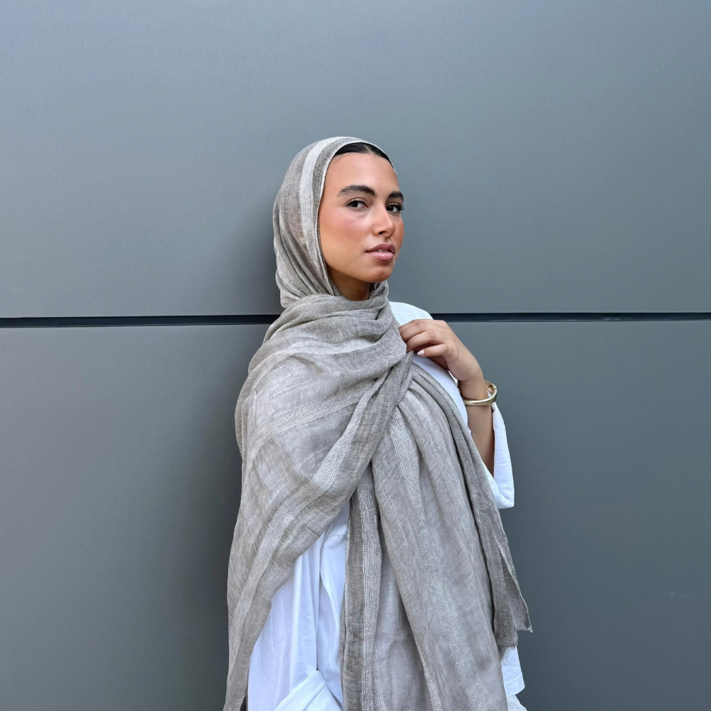 Linen & Lines