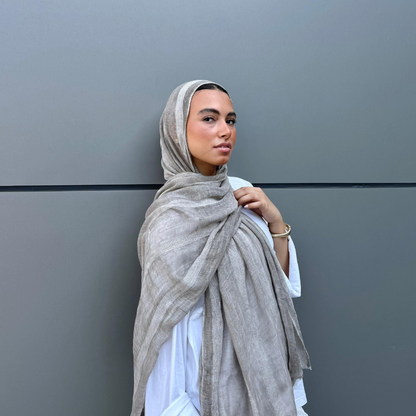 Linen & Lines